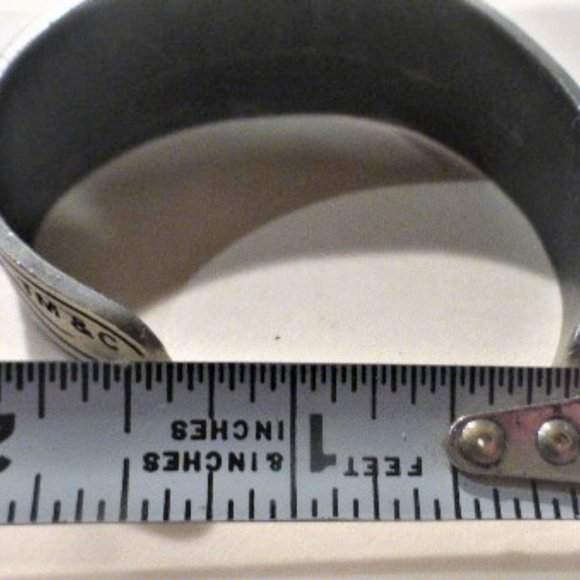 Signed Zik-Zok Pewter BRACELET Celtic Cuff Handmade Bracelet Hand Painted - Picture 3 of 8